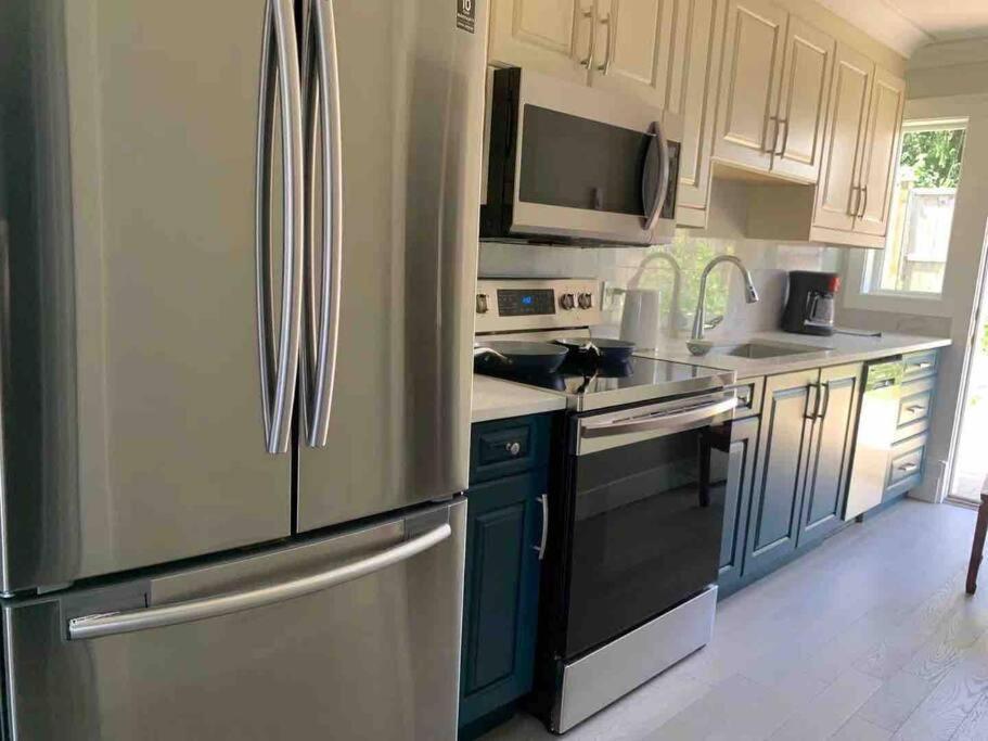 Brand New Constructed 1-Bedroom Townhouse ダンカン エクステリア 写真